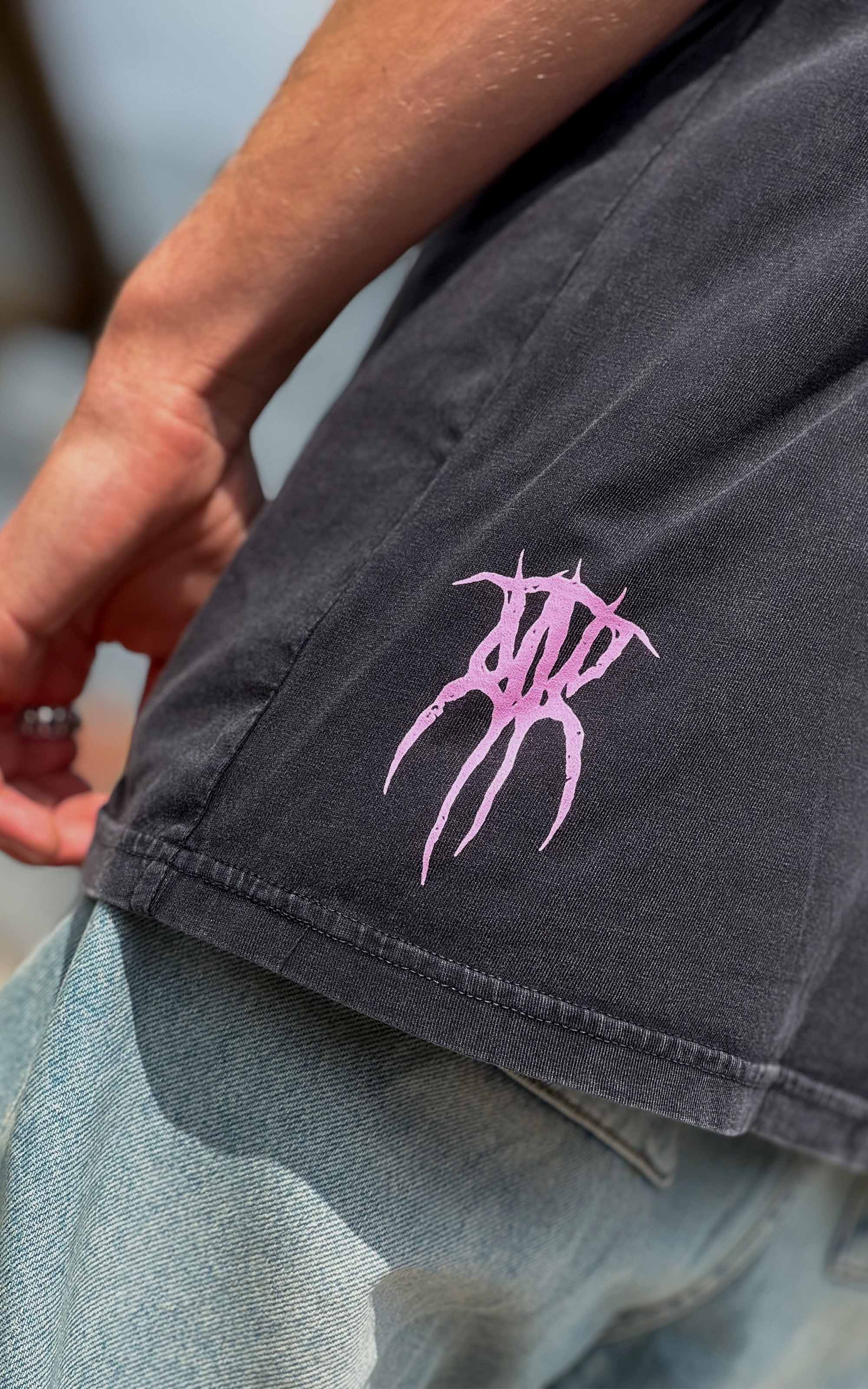 Collection of Core To Passion - Oversized Tee 190GSM in a gallery layout