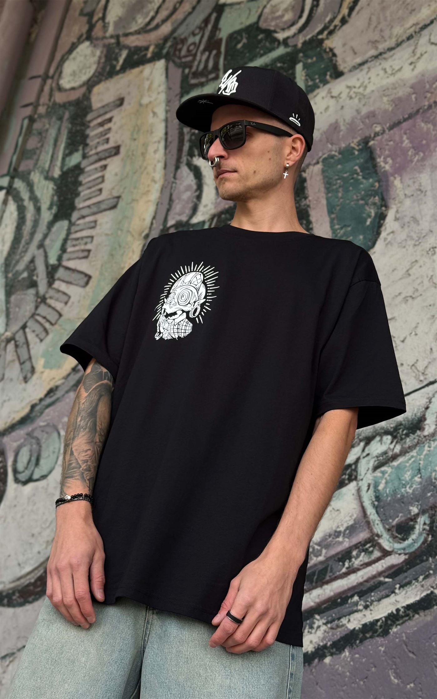 Collection of TAP Head - Oversized Tee 190GSM in a gallery layout